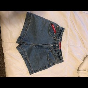 Perfect fit! Worn once👣 just doesn’t fit anymore